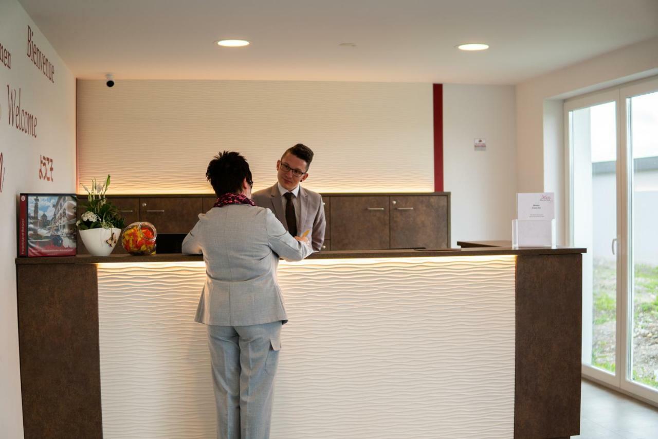 Pension Haas-Hotel Am Turm ロットヴァイル エクステリア 写真