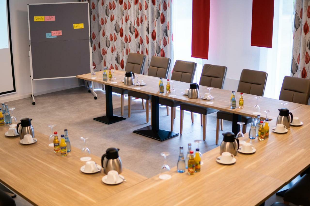 Pension Haas-Hotel Am Turm ロットヴァイル エクステリア 写真