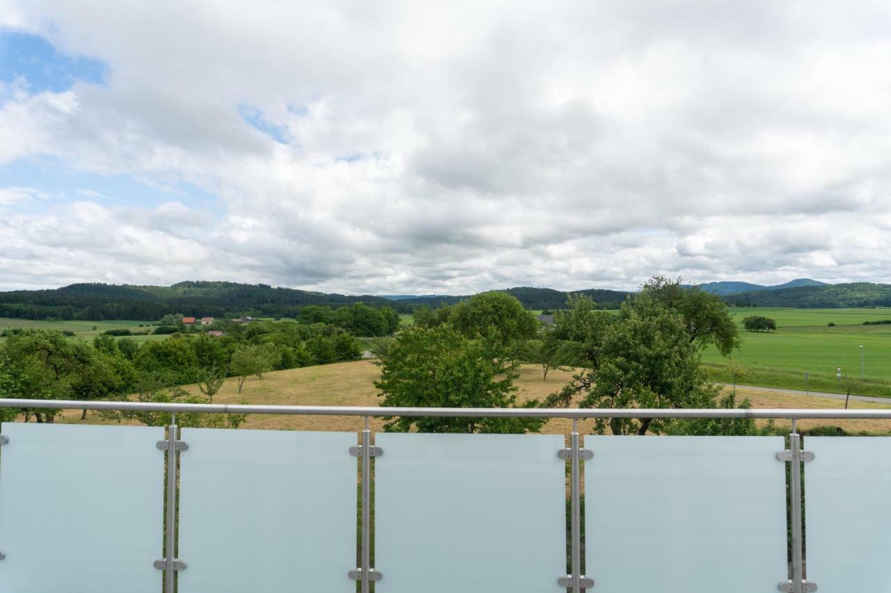 Pension Haas-Hotel Am Turm ロットヴァイル エクステリア 写真